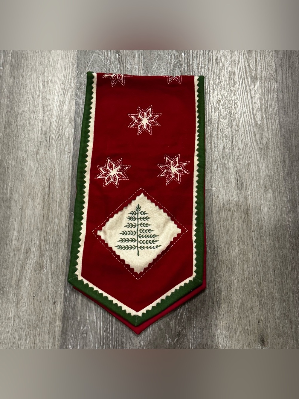Holiday Table Runner - Red & Green Tree Design